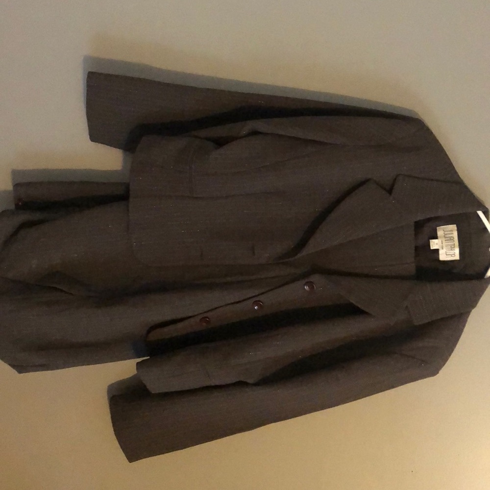 Julian Taylor Woman’s Suit